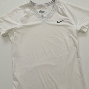 Nike White Short Sleeve Men's Tee